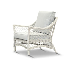 Load image into Gallery viewer, 4 Piece Outdoor Dining Set

